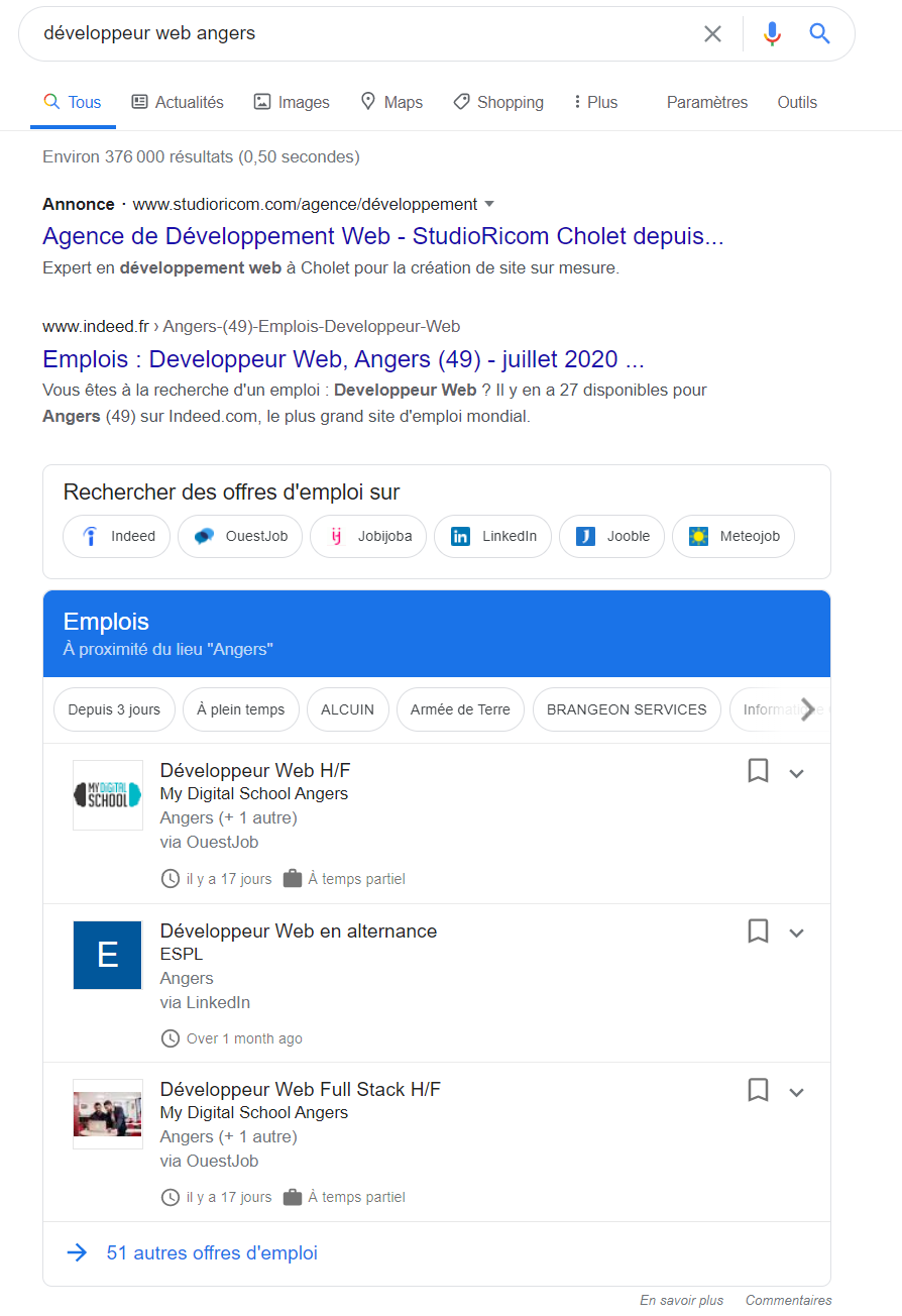 Un exemple d'offres d'emploi directement intégrées dans Google