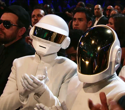 Les Daft Punk applaudissent