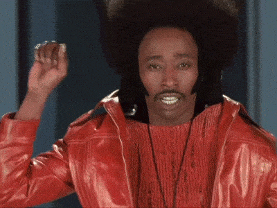 Un homme descend de l'image.